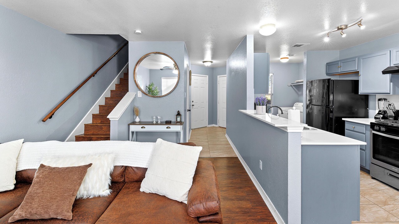 Photo of Livingroom in Franklin Park