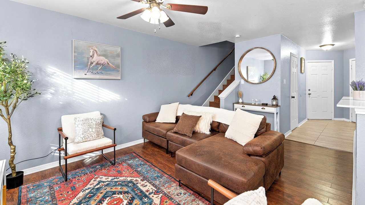 Photo of Livingroom in Franklin Park