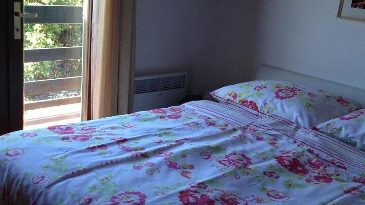 Photo of Bedroom in Molunat