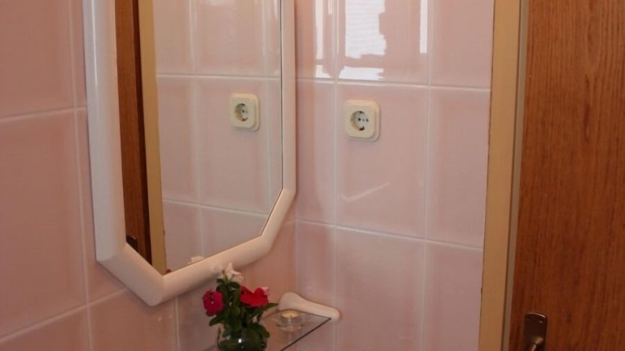 Photo of Bathroom in Lukoran