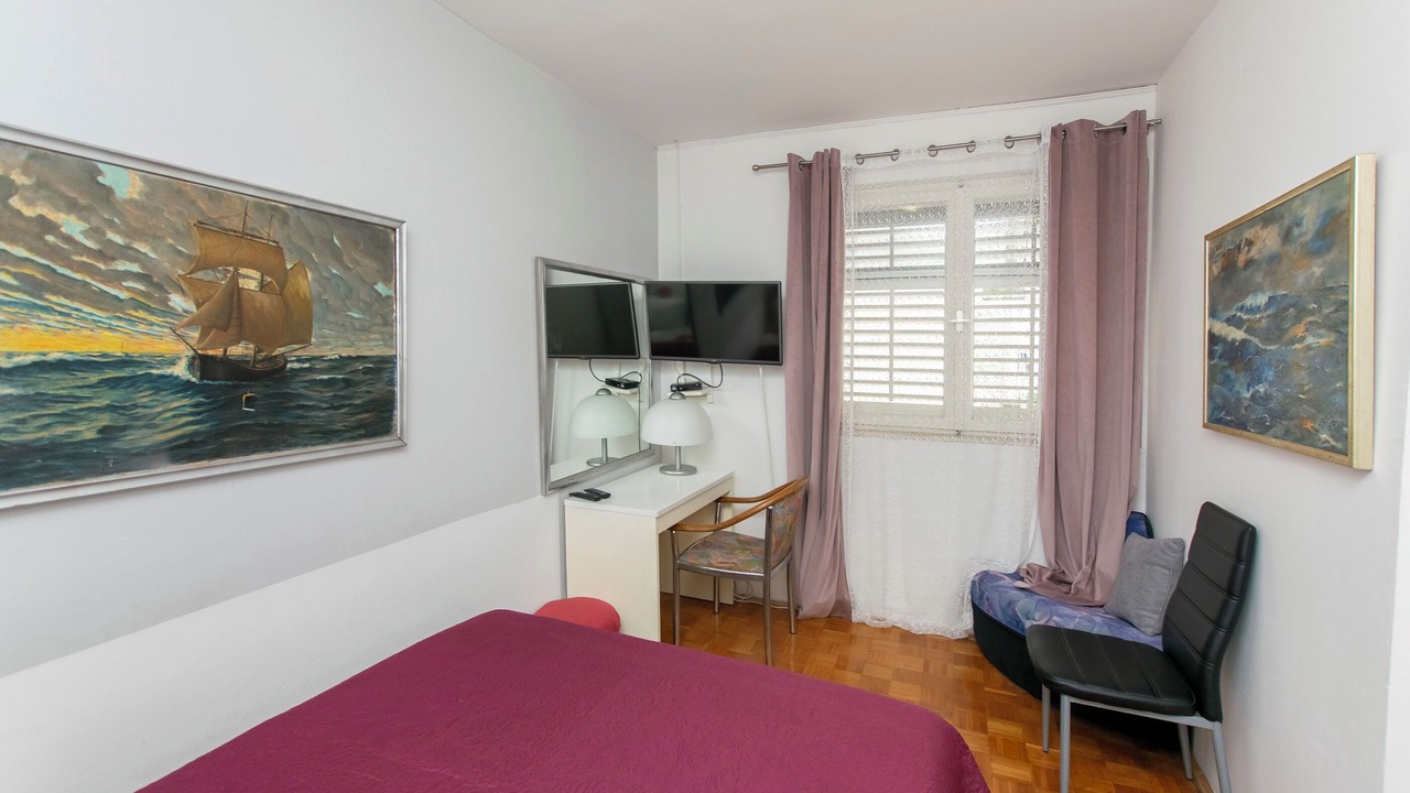 Photo of Bedroom in Cove Tri Zala (Zrnovo)