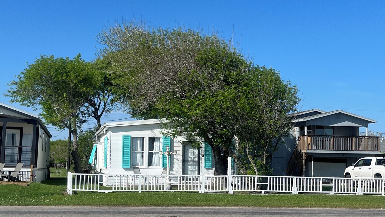 Photo of Outdoor in Long Mott