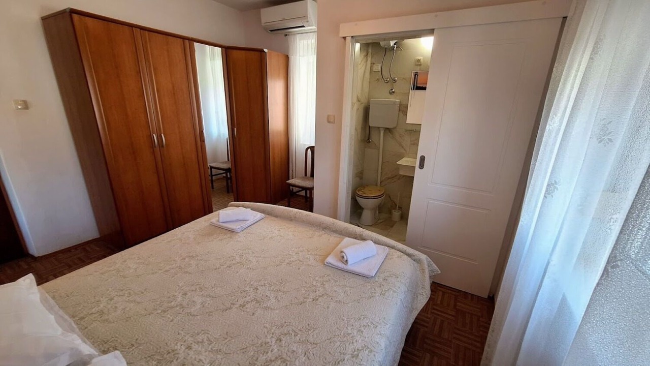 Photo of Bedroom in Veli Rat
