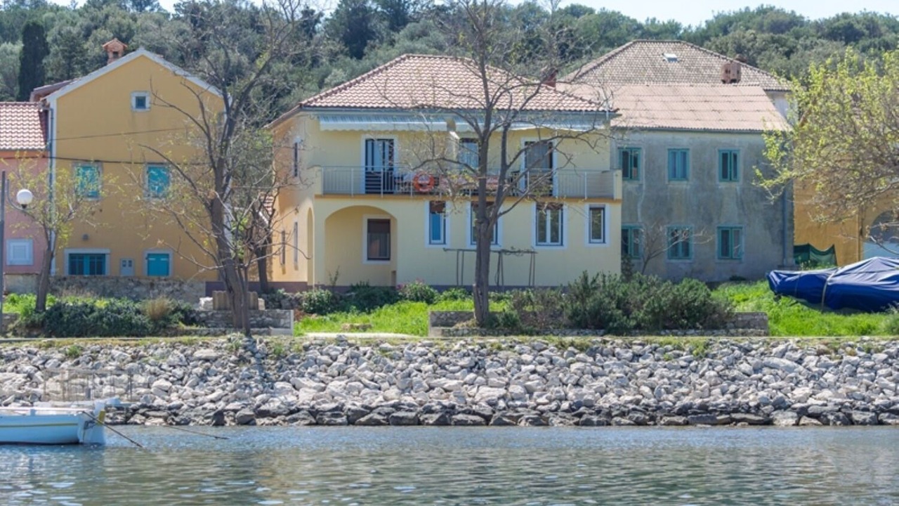 Photo of Outdoor in Veli Rat