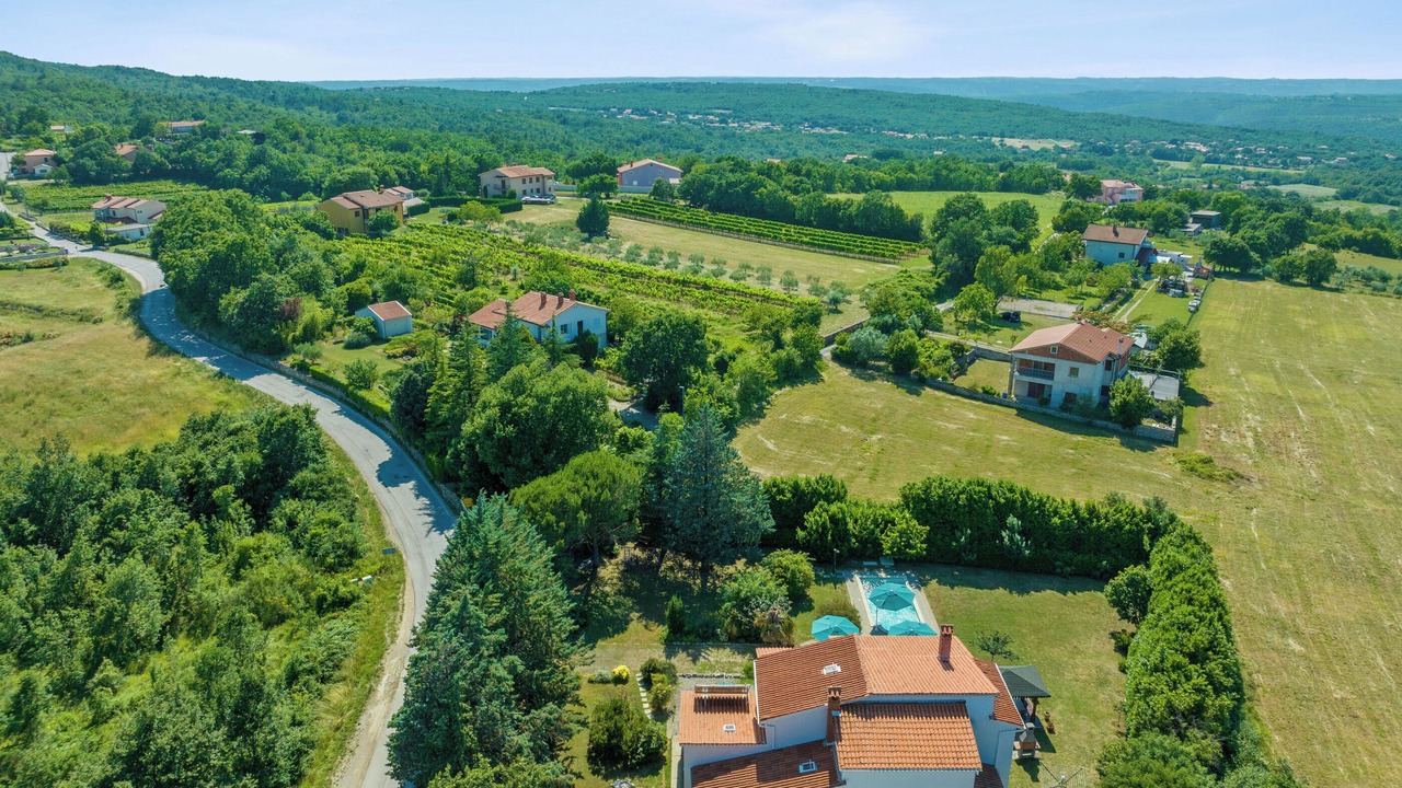 Photo of Outdoor in Rogocana
