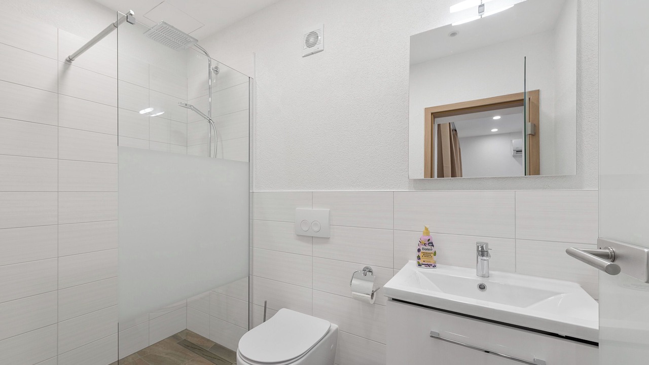 Photo of Bathroom in Rogocana