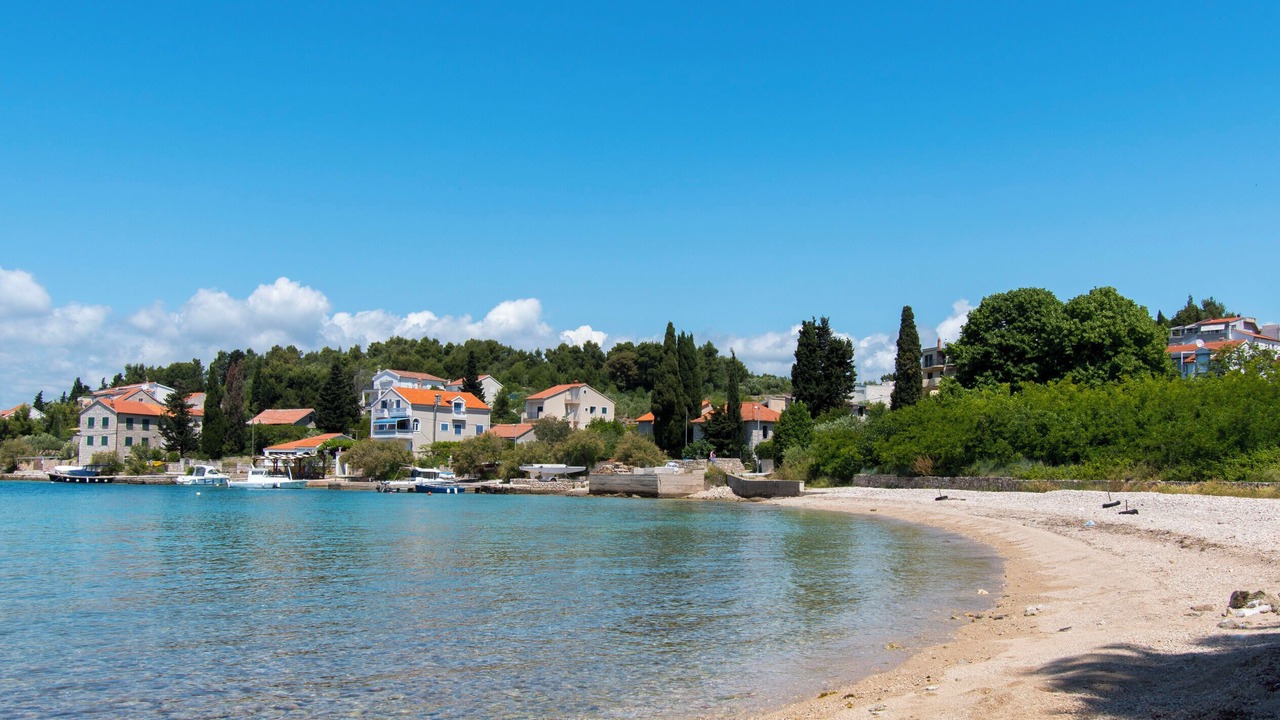 Photo of Others in Prvic Luka