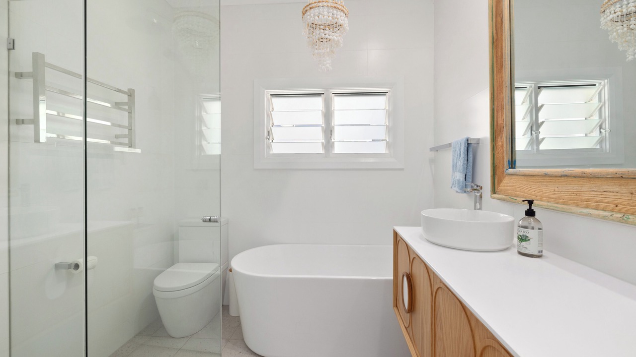 Photo of Bathroom in Avalon Beach