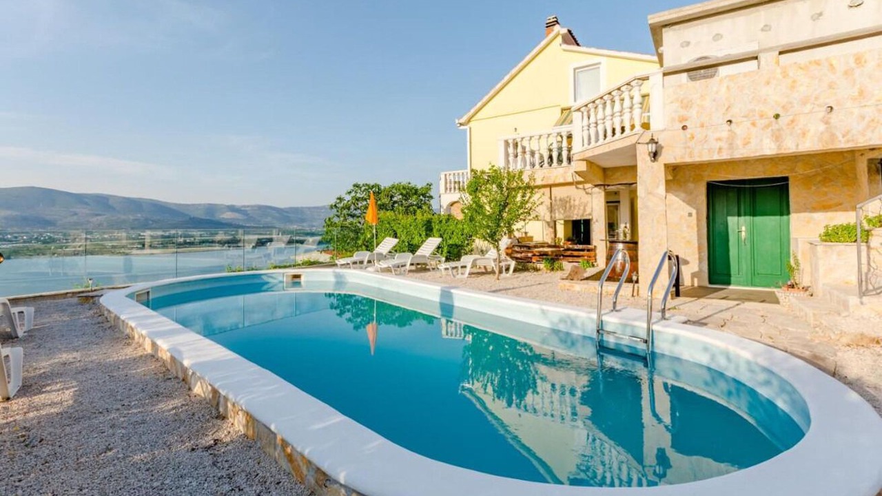 Photo of Outdoor in Mastrinka