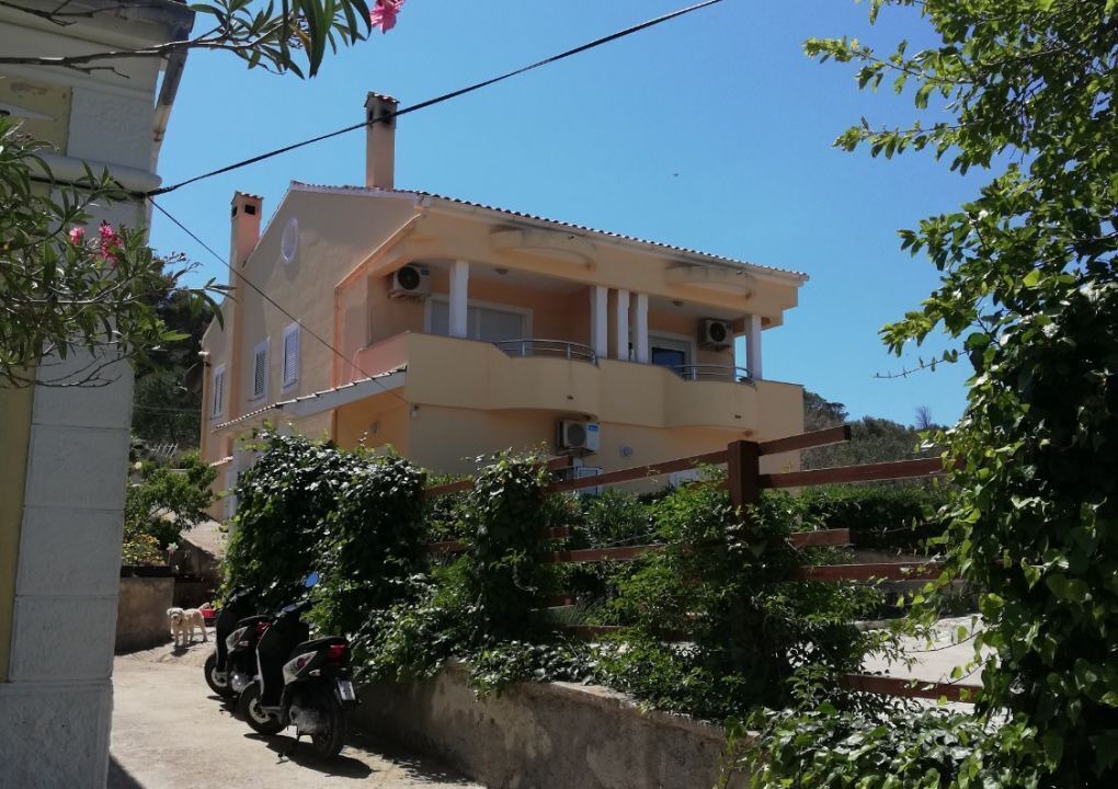 Photo of Outdoor in Veli Rat