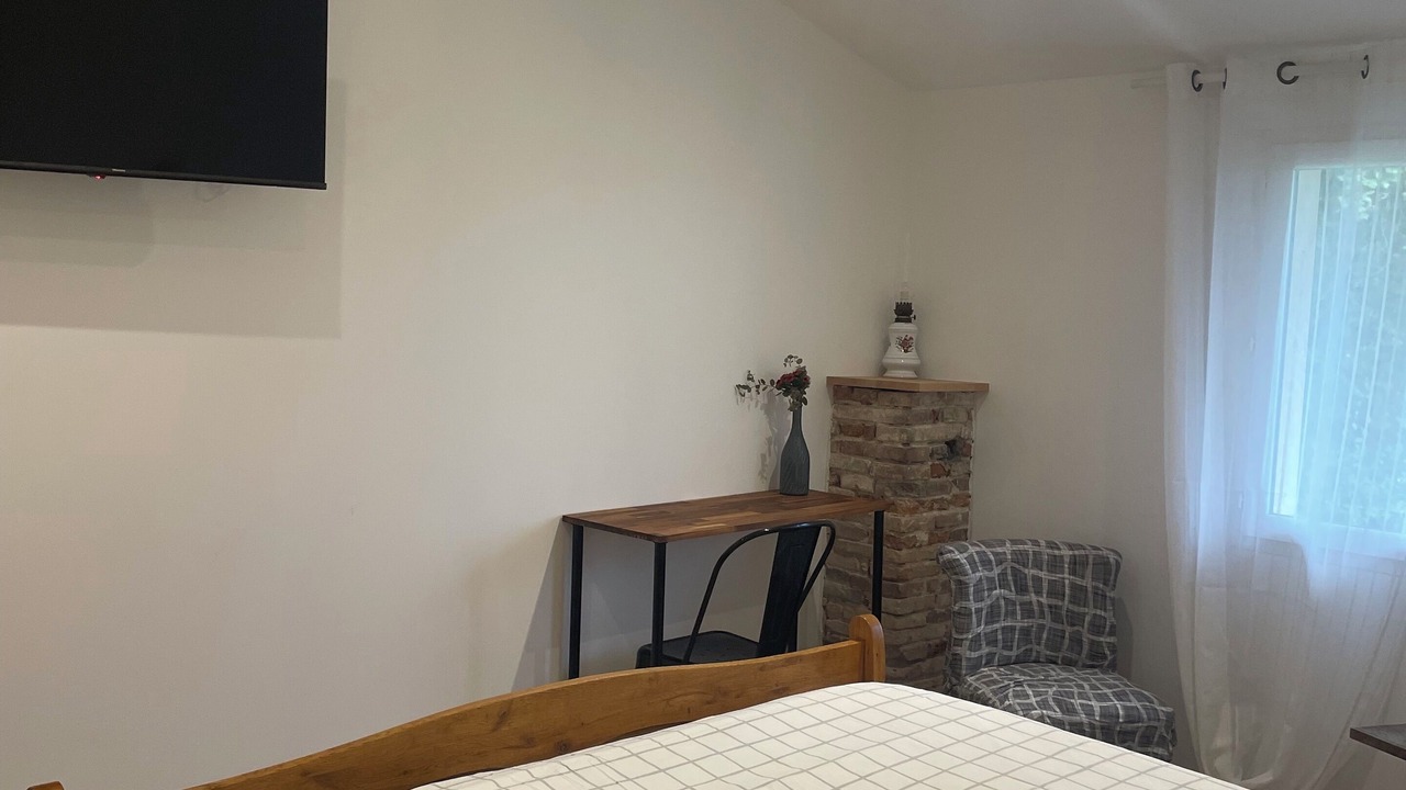 Photo of Bedroom in Pechbonnieu