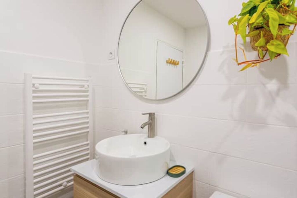 Photo of Bathroom in Nemours