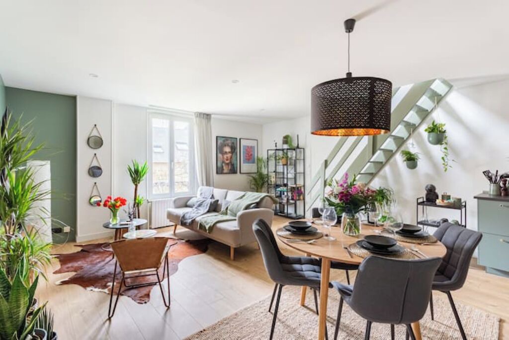 Photo of Others in Nemours