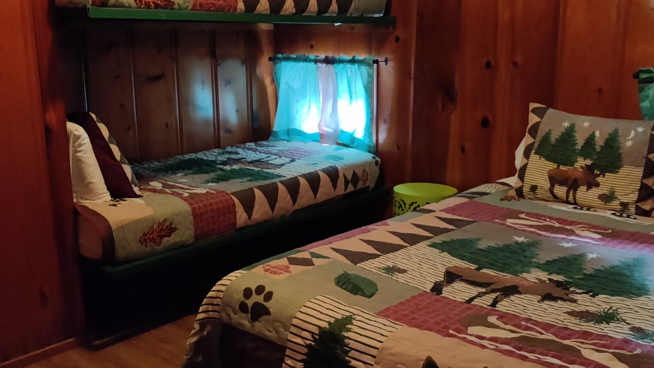Photo of Bedroom in Elizabeth
