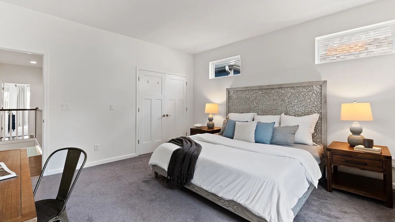 Photo of Bedroom in Fountain Square