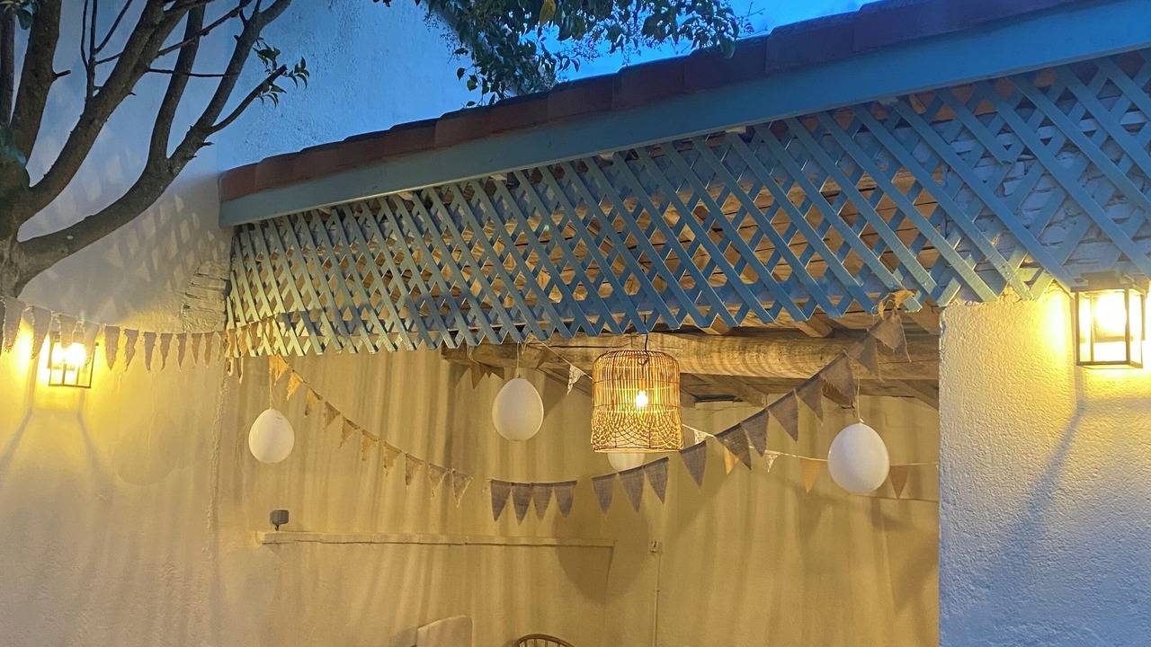 Photo of Patio Balcony in Barry-d'Islemade