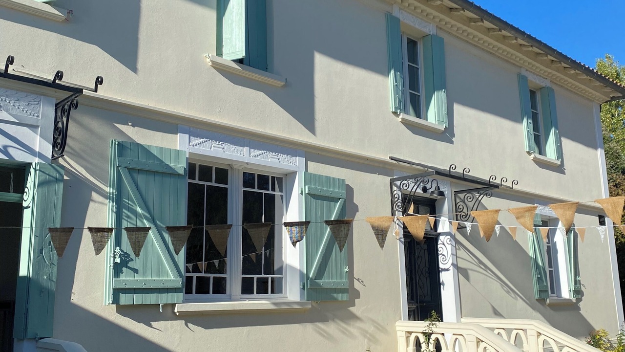 Photo of Outdoor in Barry-d'Islemade