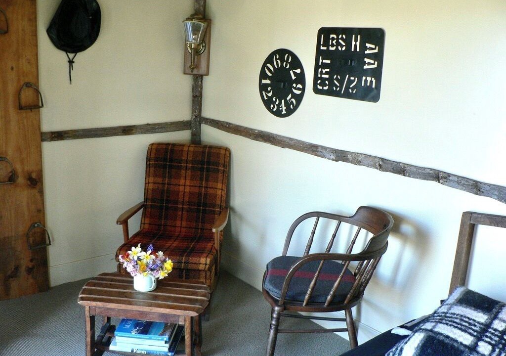 Photo of Others in Opaki