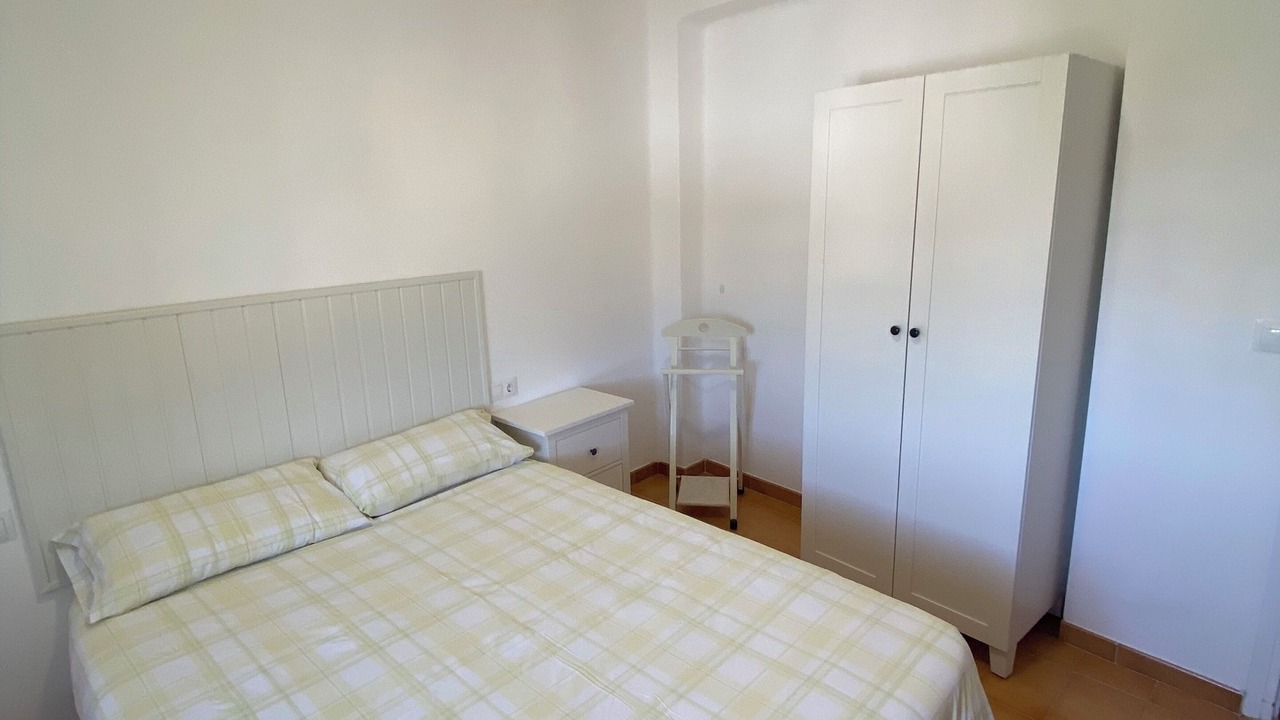 Photo of Bedroom in Mora la Nova