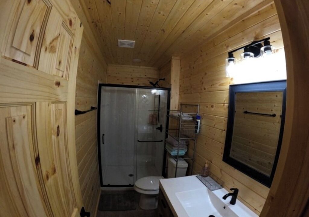 Photo of Bathroom in Eastland