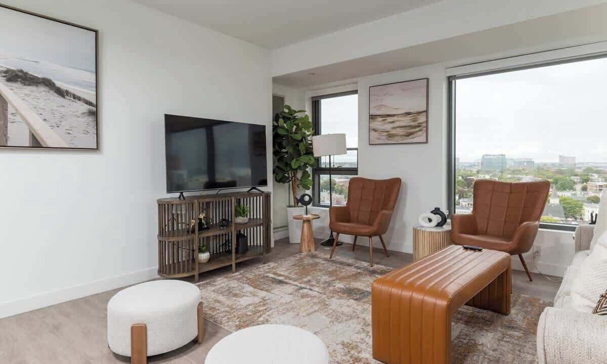 Photo of Livingroom in Central Square