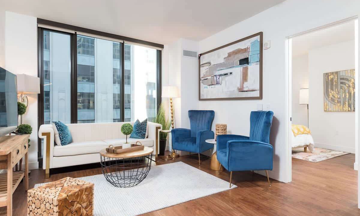 Photo of Livingroom in Bay Village