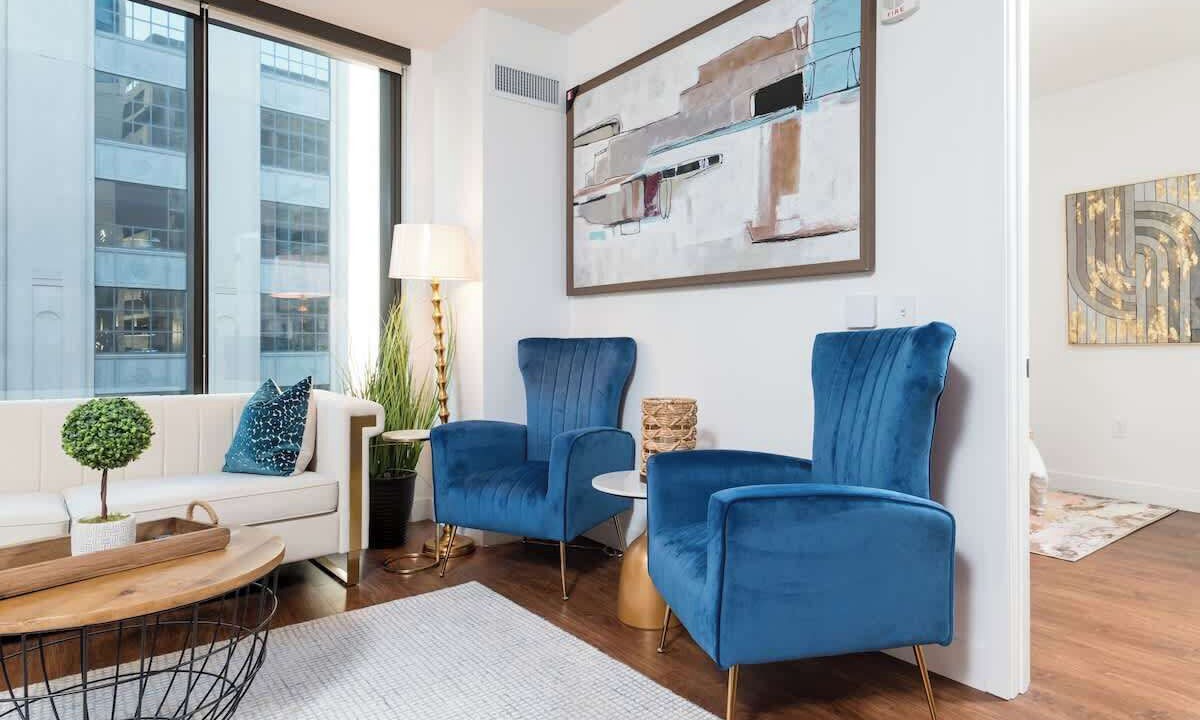 Photo of Livingroom in Bay Village