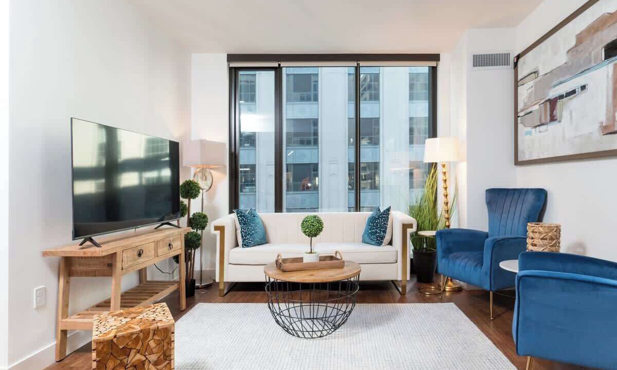 Photo of Livingroom in Bay Village