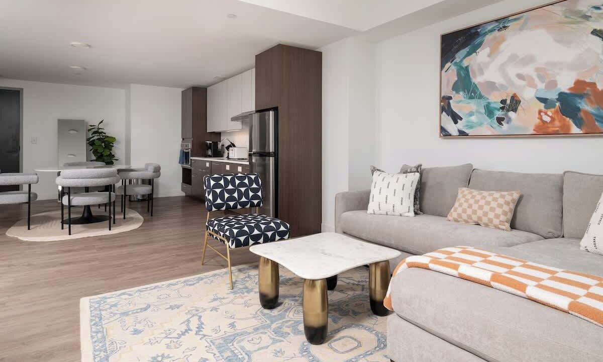 Photo of Livingroom in Central Square