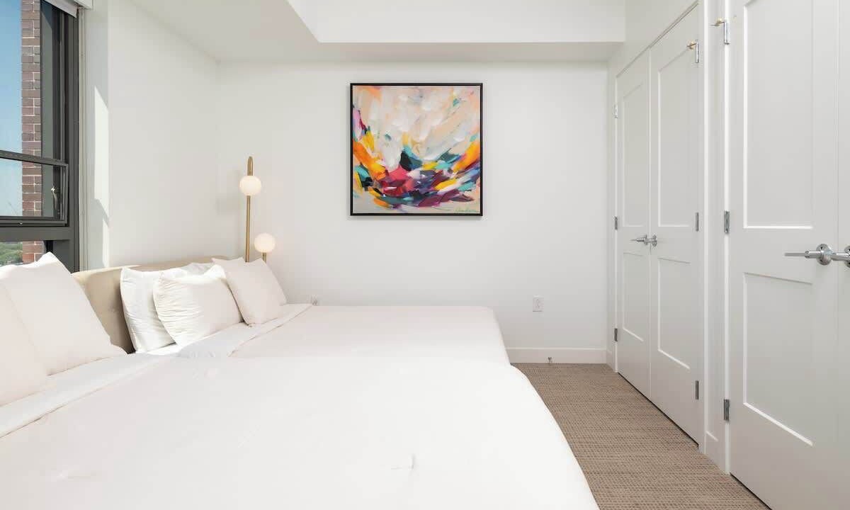 Photo of Bedroom in Central Square