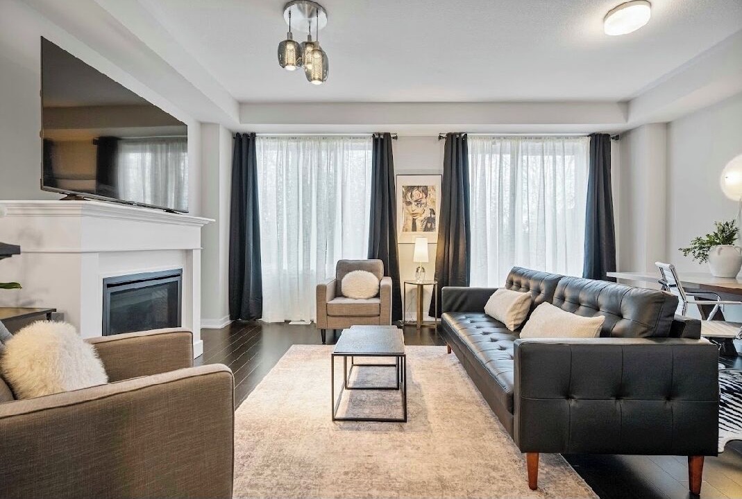 Photo of Livingroom in Mount Pleasant