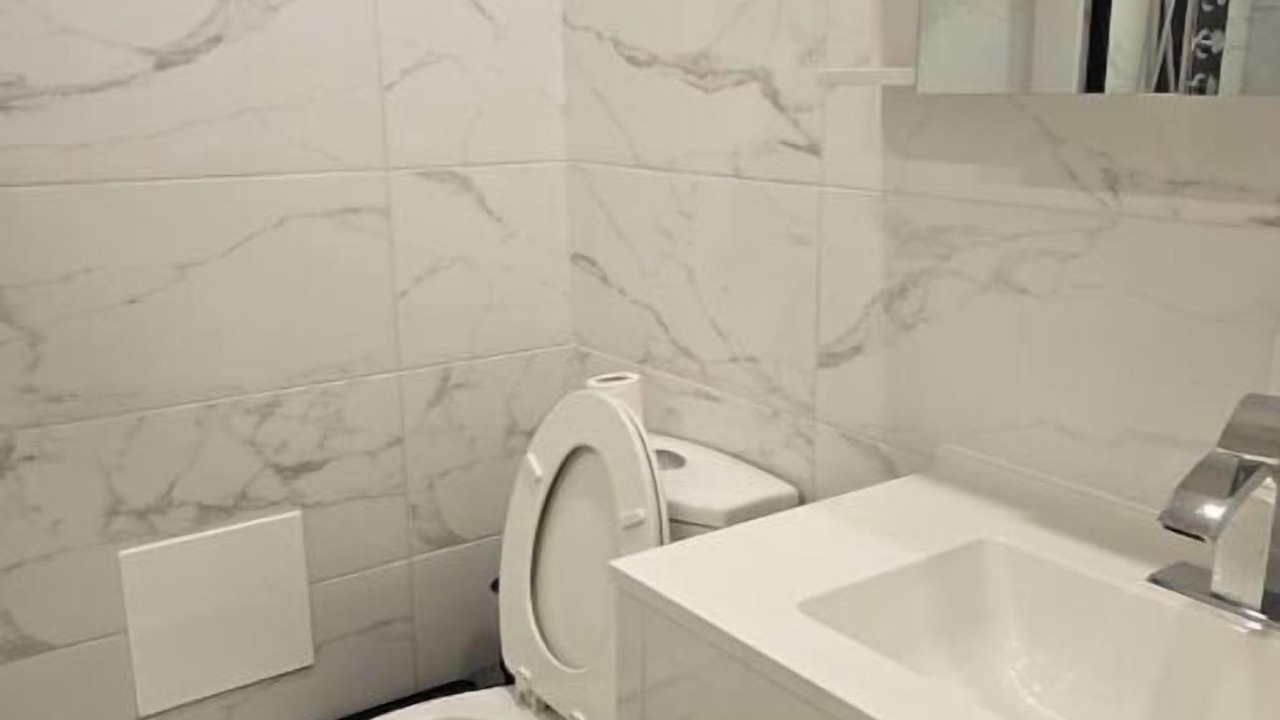 Photo of Bathroom in LaSalle