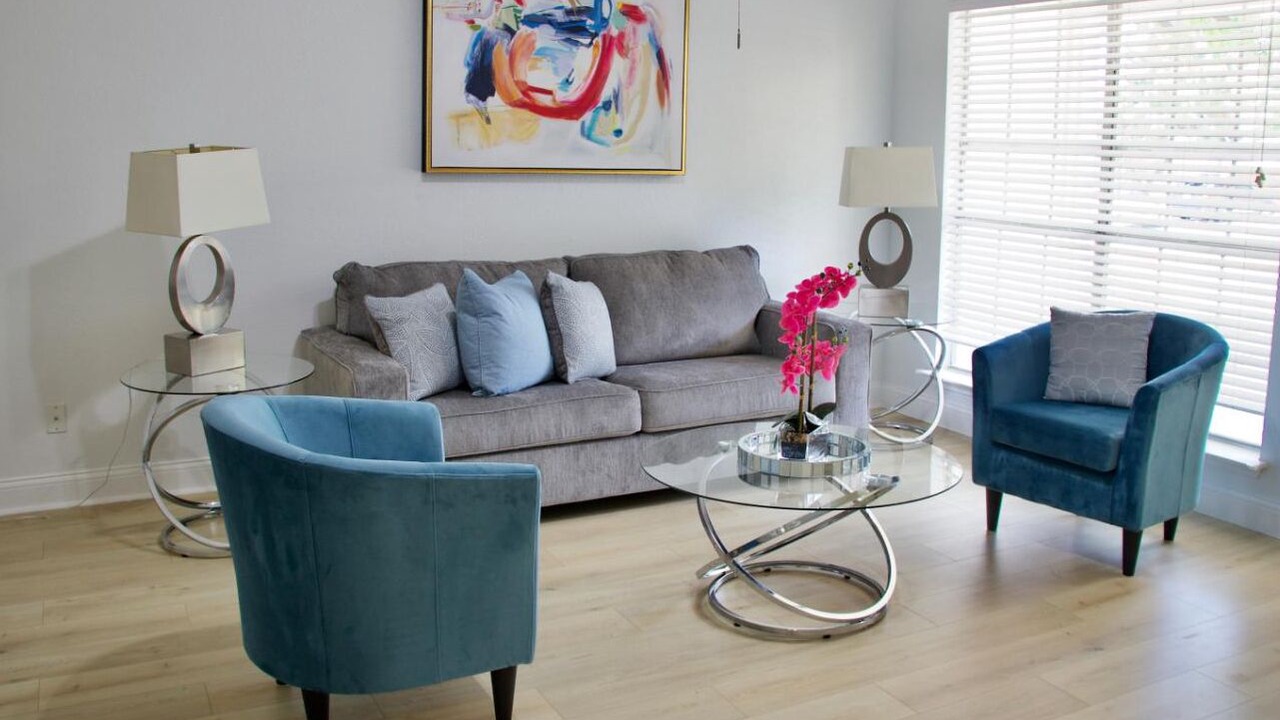 Photo of Livingroom in Euless