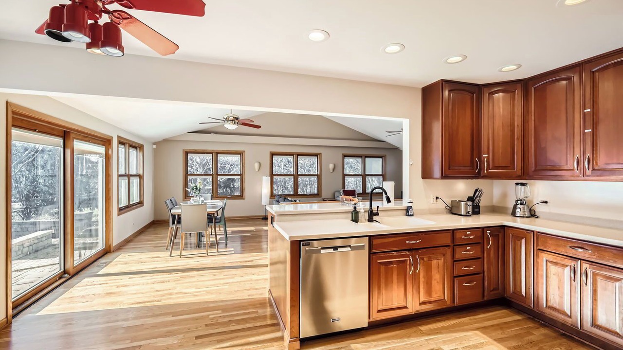 Photo of Kitchen in Kildeer