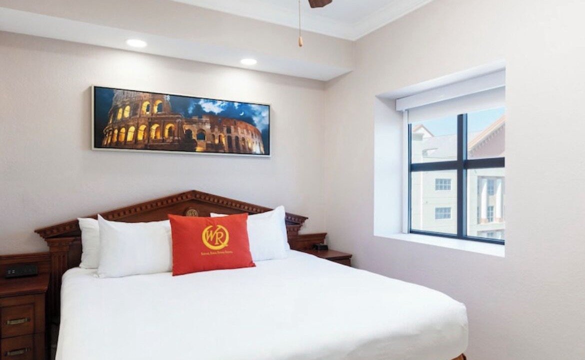 Photo of Bedroom in Florida Center