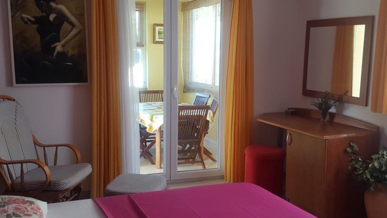 Photo of Bedroom in Slano