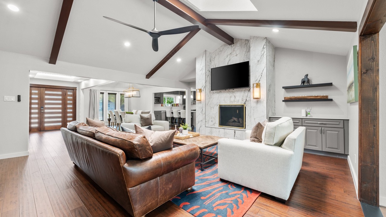 Photo of Livingroom in North Dallas