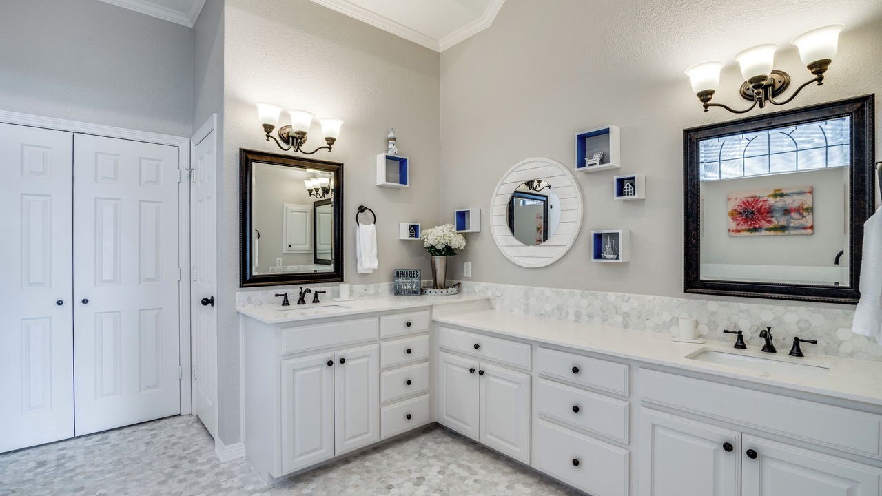 Photo of Bathroom in Frisco