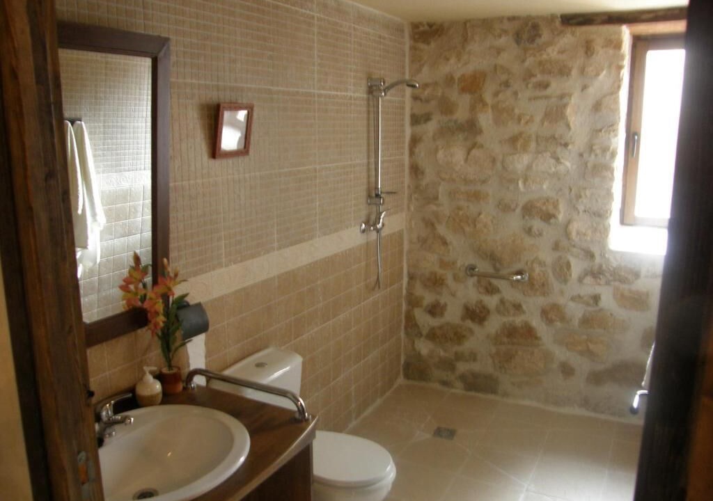 Photo of Bathroom in Mojares