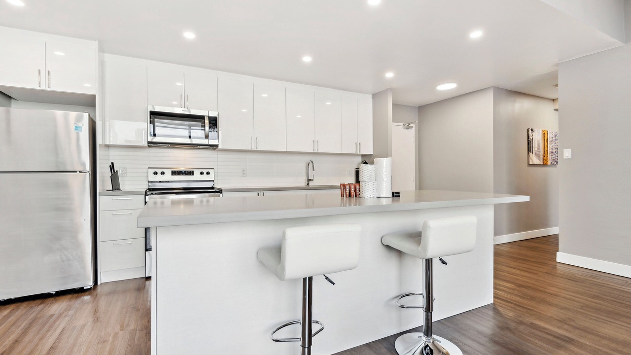 Photo of Kitchen in Bay Street Corridor