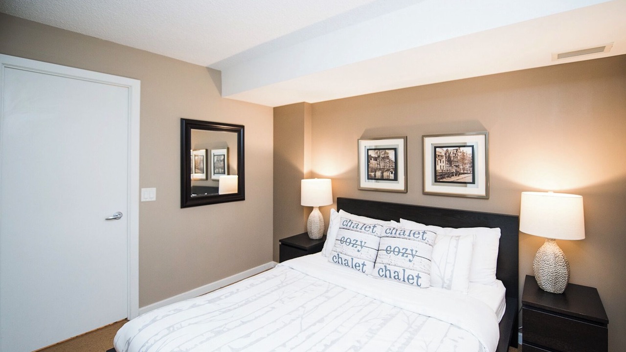 Photo of Bedroom in Toronto Entertainment District