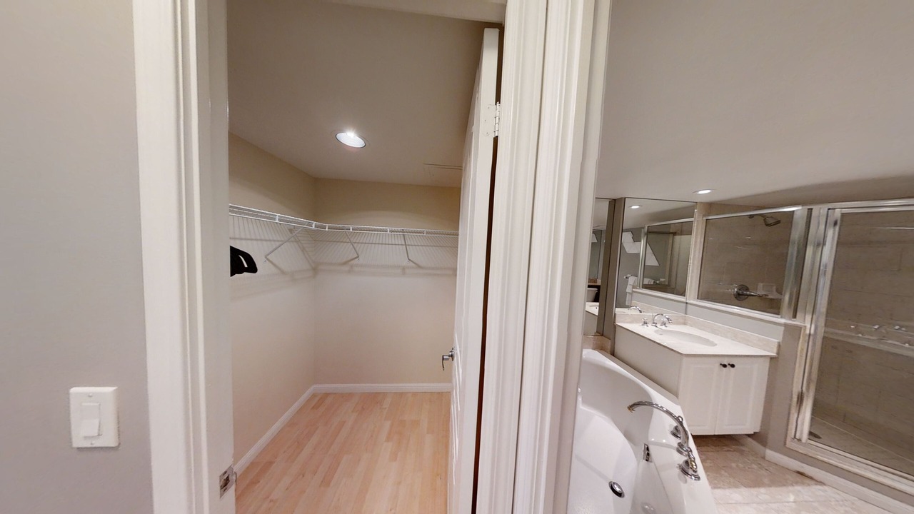 Photo of Bathroom in Downtown Toronto