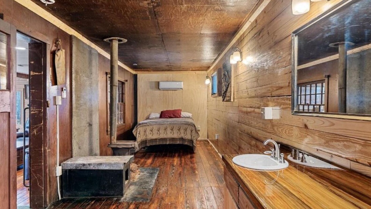 Photo of Bedroom in Shreveport
