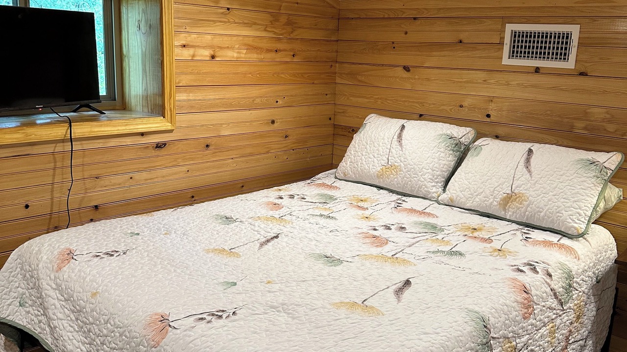 Photo of Bedroom in Shreveport