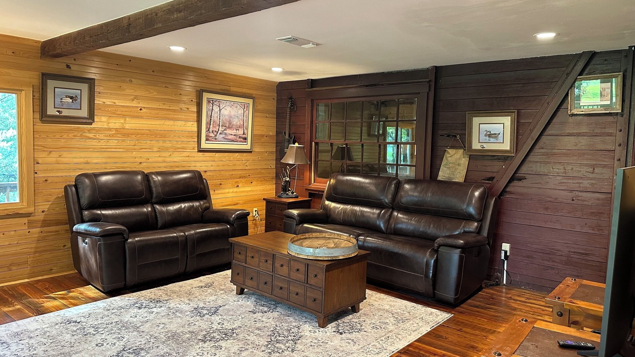 Photo of Bedroom in Shreveport