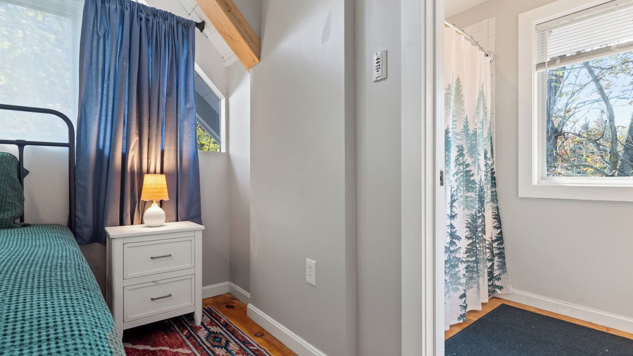 Photo of Bedroom in Warren