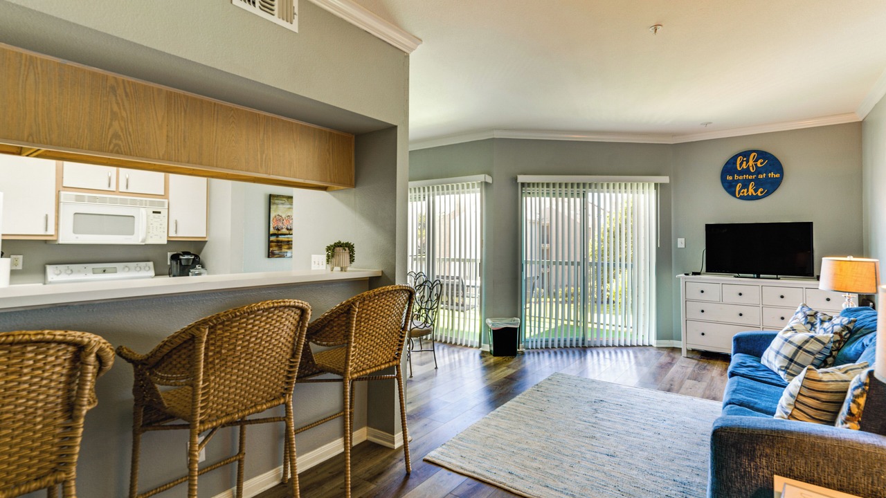 Photo of Livingroom in Walden on Lake Conroe