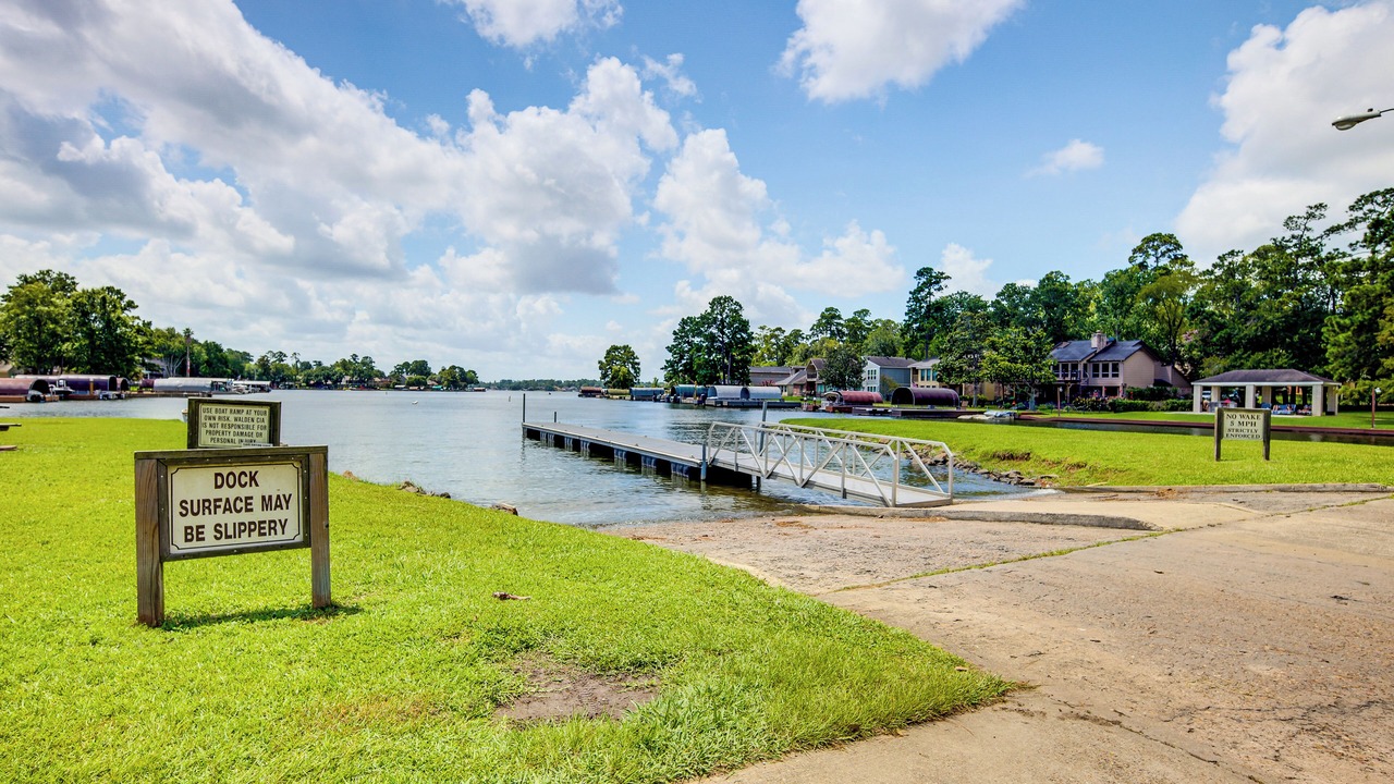 Photo of Outdoor in Walden on Lake Conroe