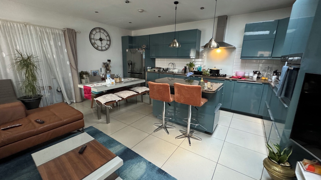 Photo of Livingroom in Merton