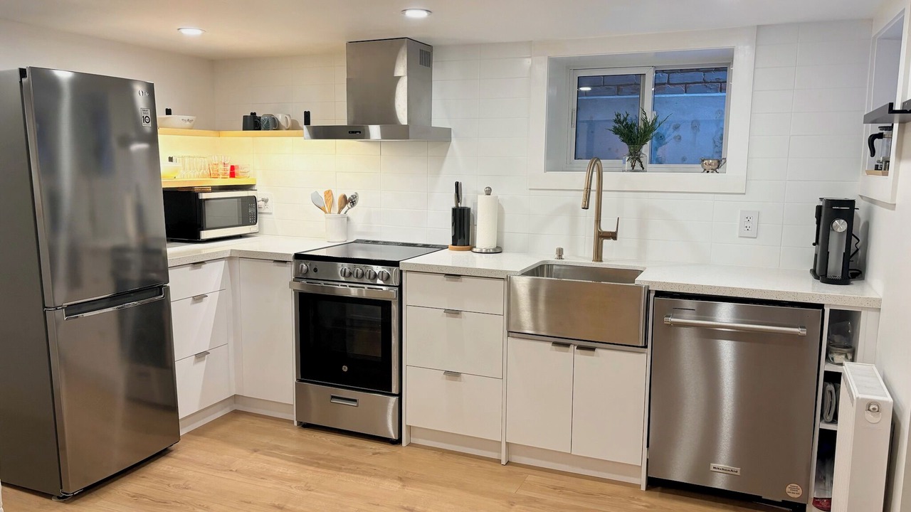 Photo of Kitchen in Roncesvalles Village